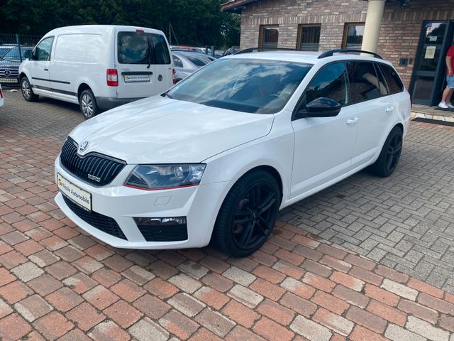 Skoda OctaviaCombi RS+Leder+Navi+Xenon+Steuerkette neu