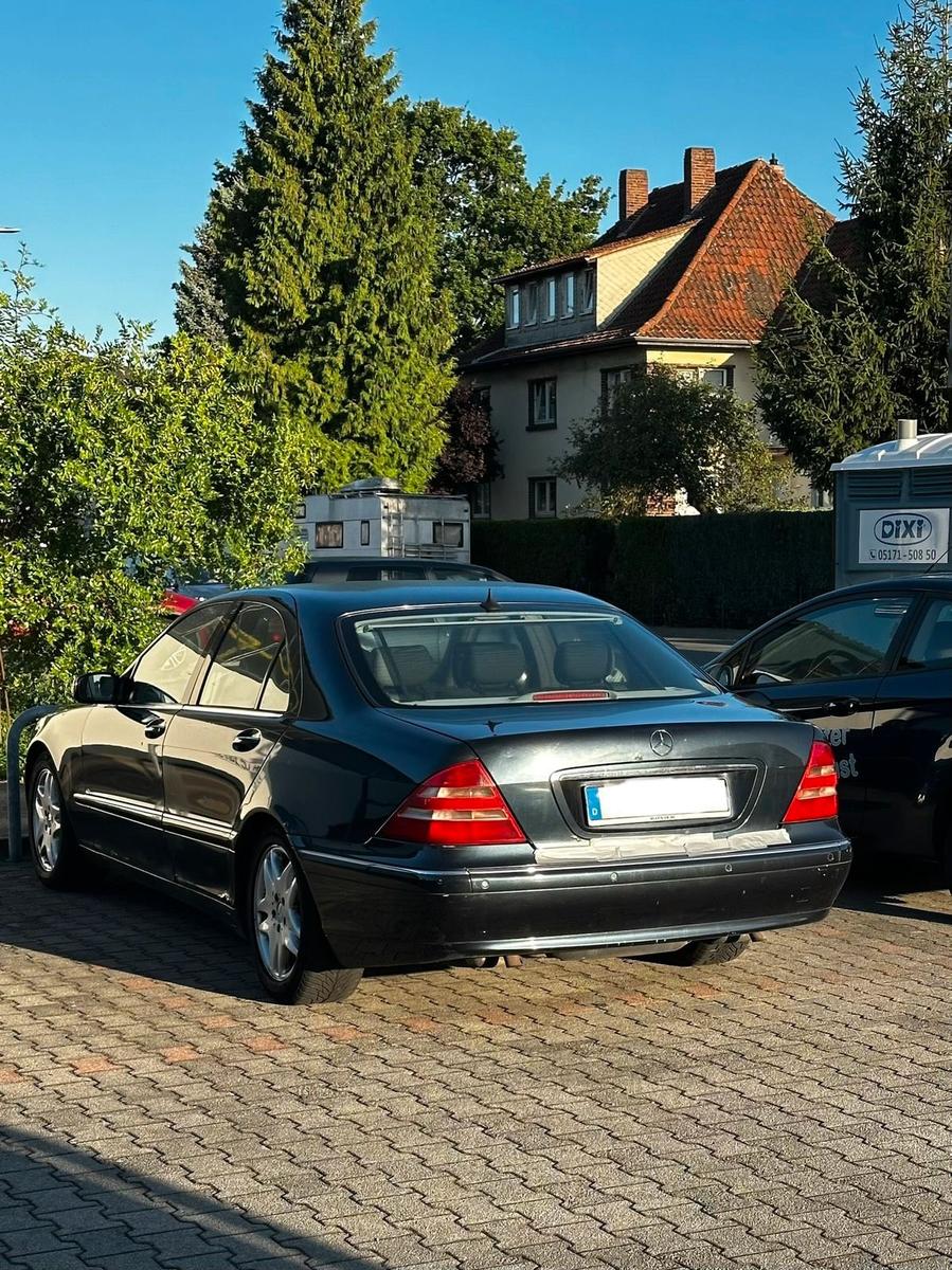 Mercedes-Benz S 320