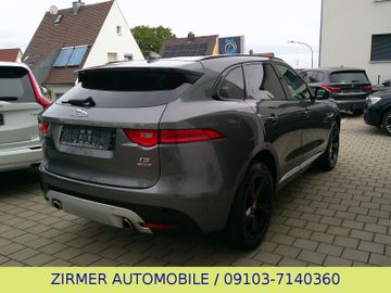 Jaguar F-Pace - 5