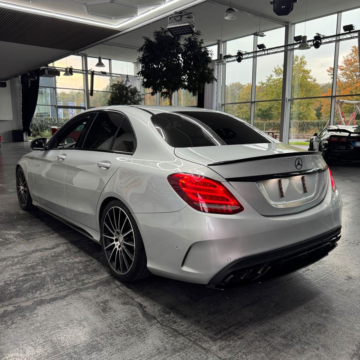 Mercedes-Benz C 250