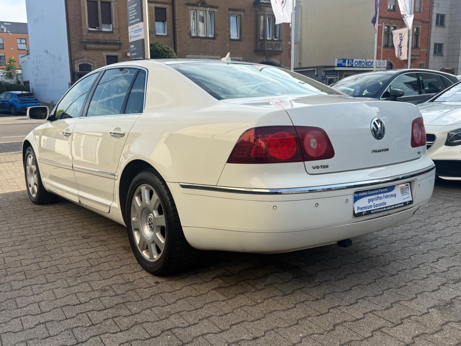 Volkswagen Phaeton V6TDI 4M*2HD*KAM*AUTO*SCHIEB*MASSA+5SITZ