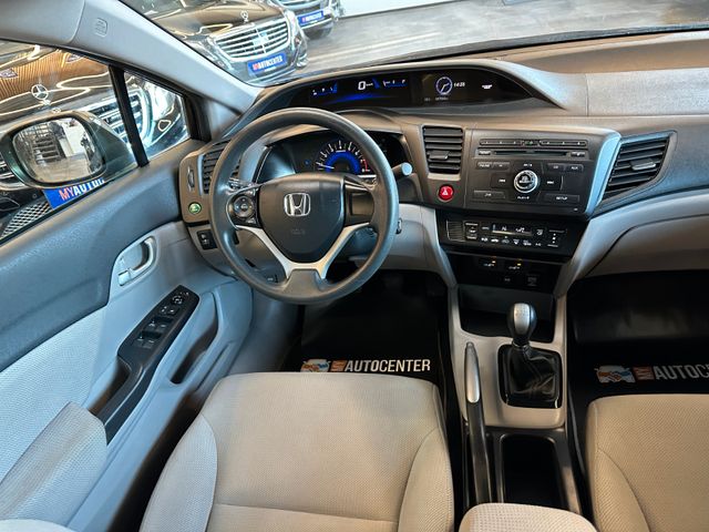 Honda Civic Lim. 4-trg. Comfort *2. Hand*Klima*SHZ*CD*