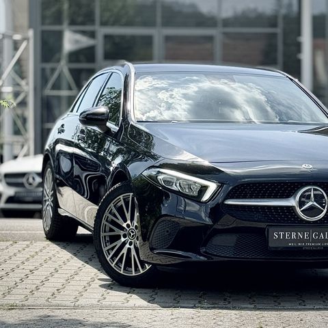 MERCEDES-BENZ A 220 URBAN/RÜCKFAHRK/AMBIENT/SITZH LED Bi PDC