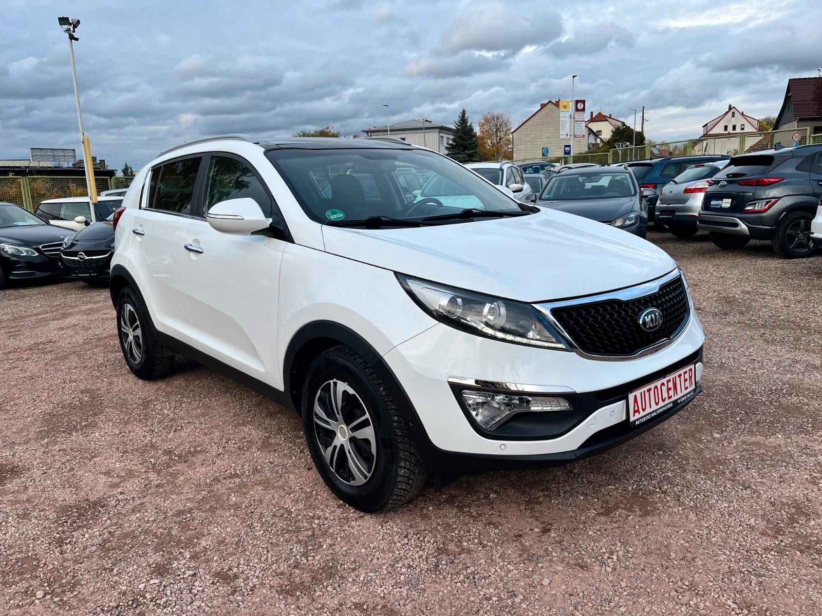 Kia Sportage Dream Team 2WD *Navi*Panorama*Kamera*