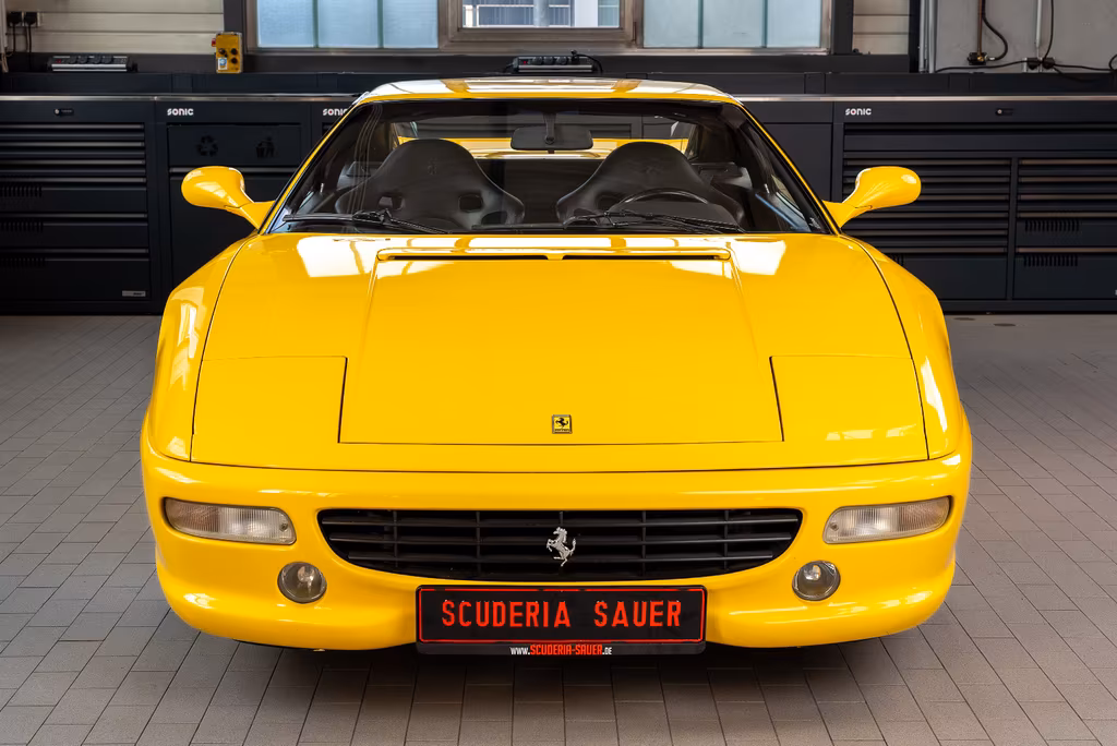 Ferrari 355 interior