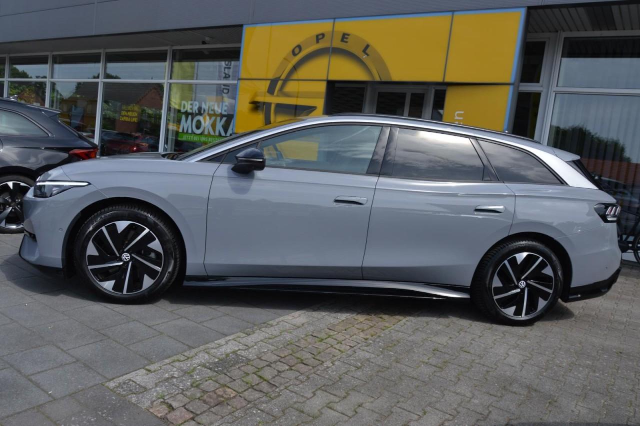 Volkswagen ID.7 Tourer Pro NAVI / SHZ / KAMERA / HUD / AHK