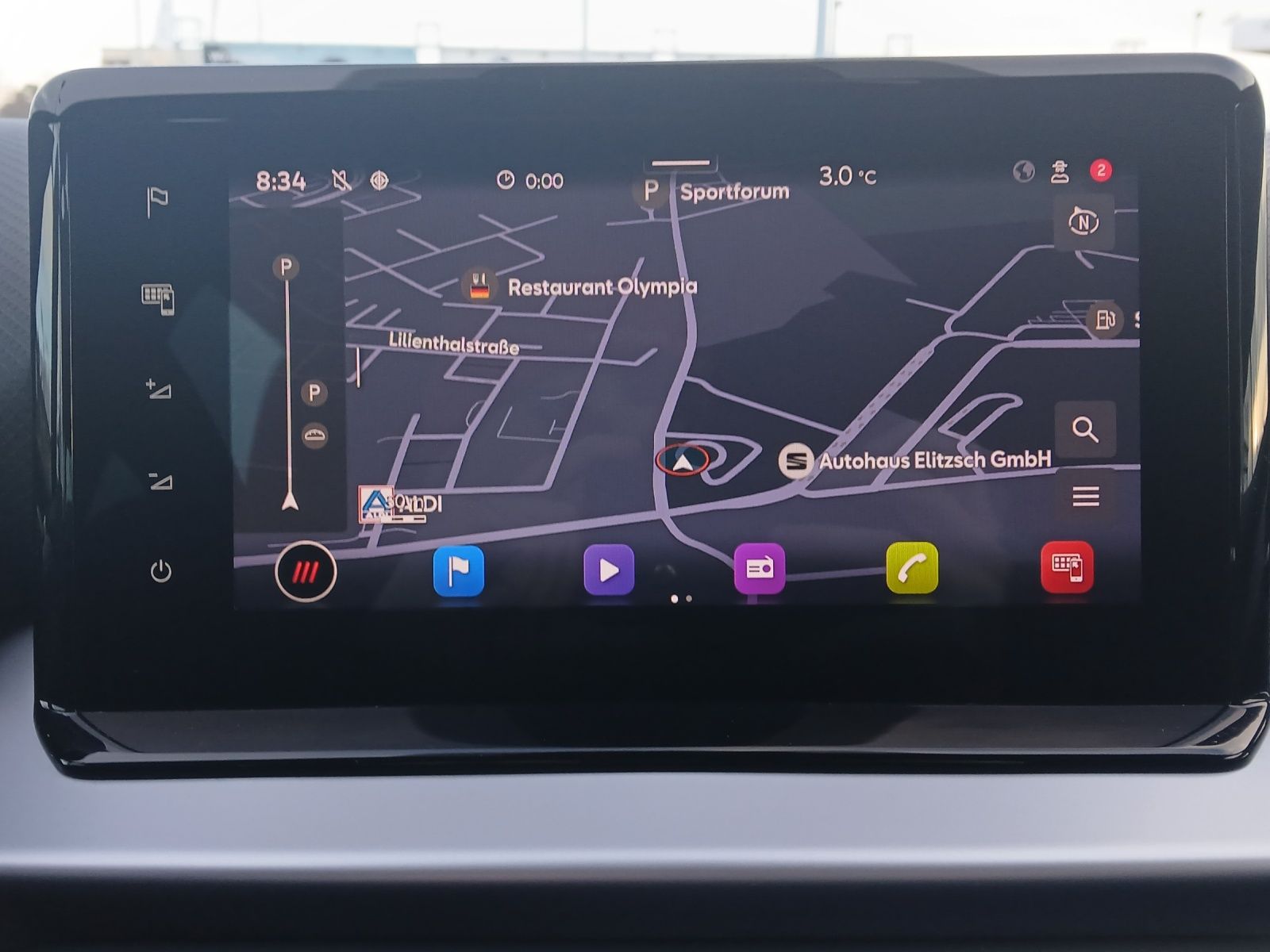 Fahrzeugabbildung SEAT Arona TSI FR-Line DSG LED Navi AID ACC RFK SH LM