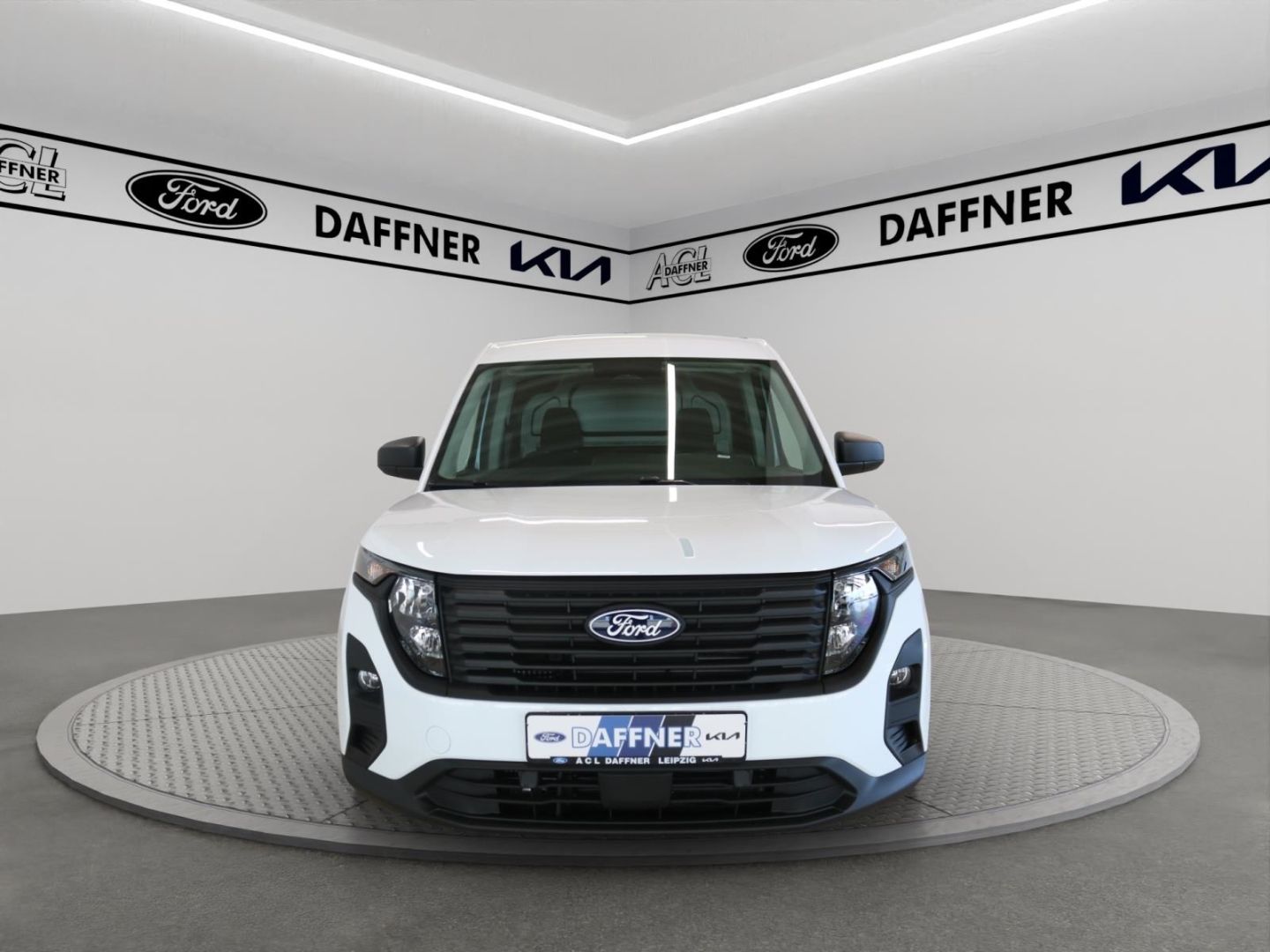 Fahrzeugabbildung Ford Transit Courier Trend 1.0 EcoBoost DAB
