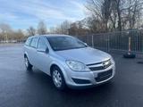 Opel Astra H - Opel Astra aus 2009 mit Diesel-Antrieb: Kombi
