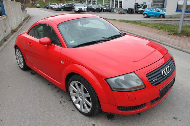 Audi TT Coupe/Roadster 1.8 T Coupe quattro  224PS