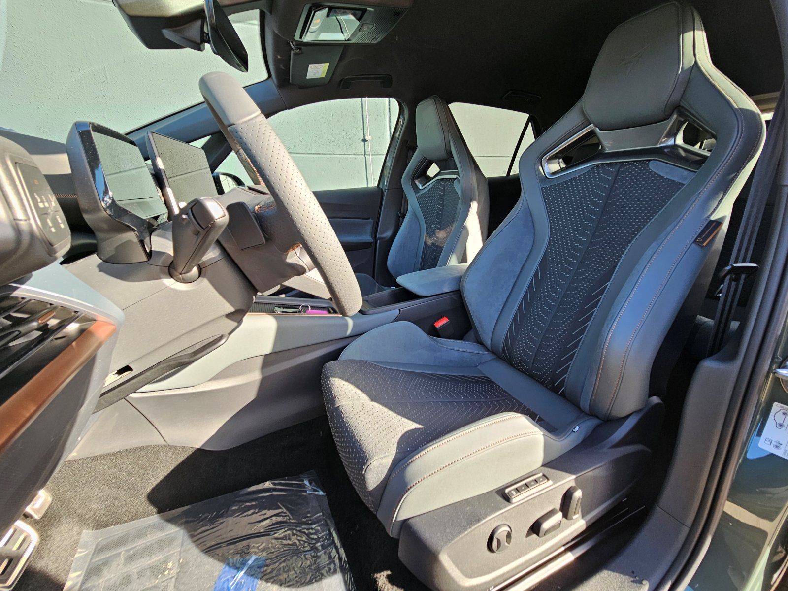Cupra Born - Bild 8