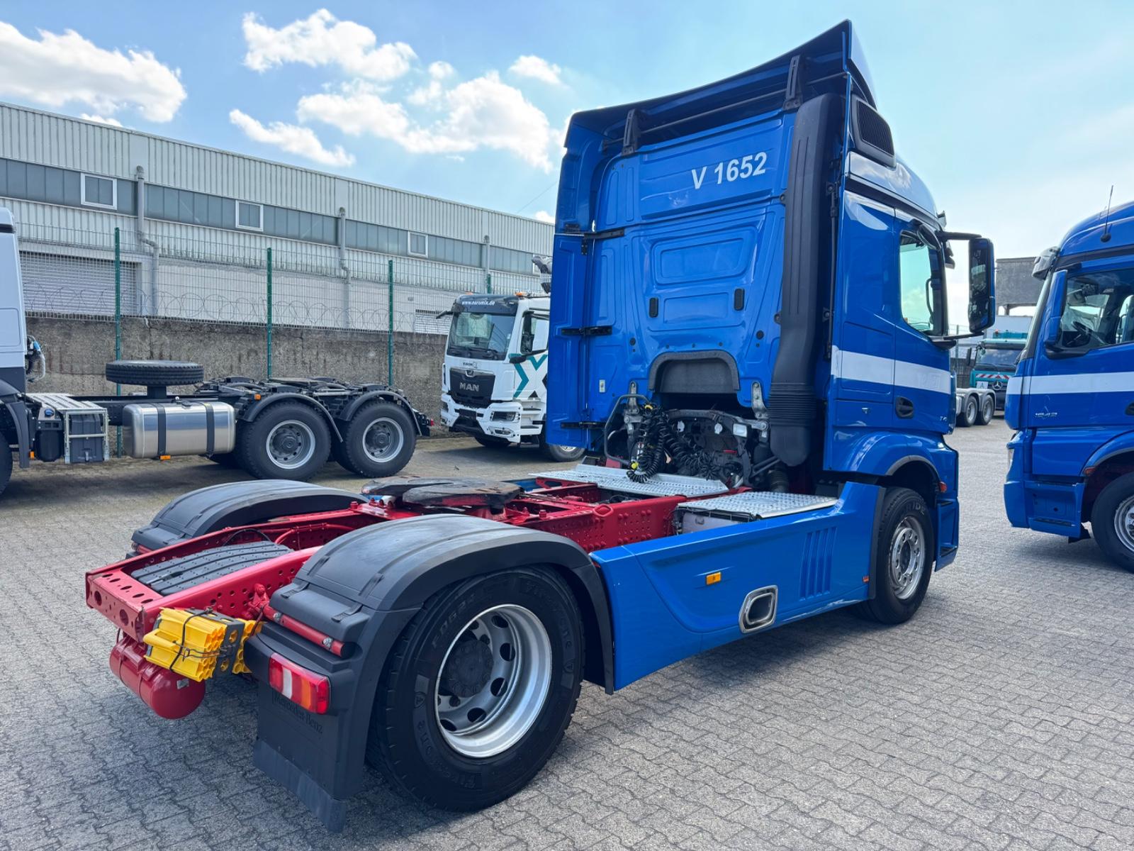 Mercedes-Benz 1842 Actros 4   Retarder  TOP