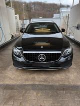 Mercedes-Benz 220 - Mercedes-Benz 220 aus 2018