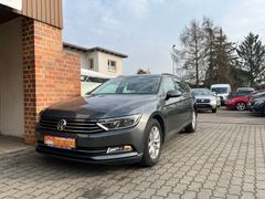 Passat Variant Comfortline- Sitzh. AHK- Panorama
