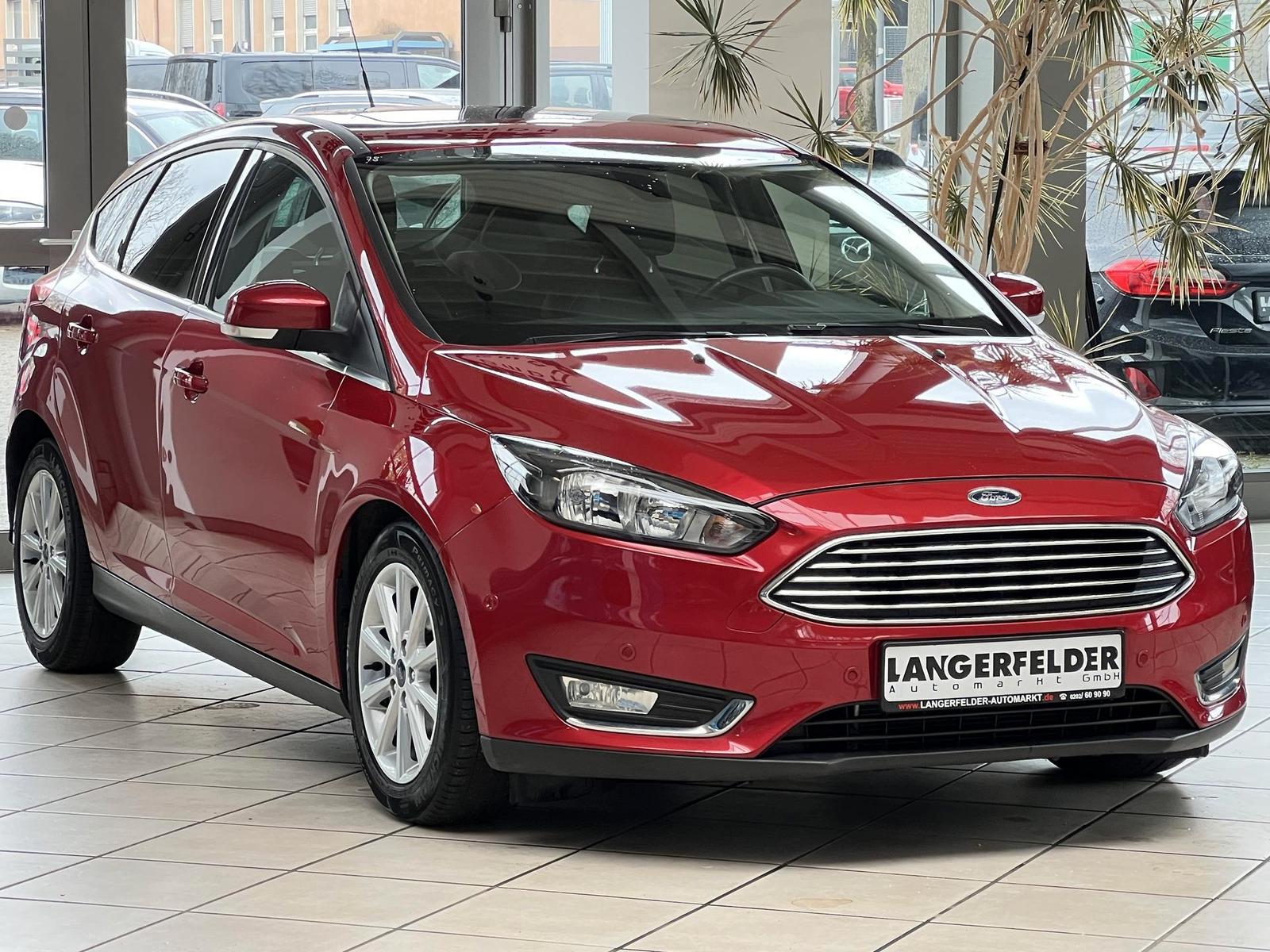 Ford Focus1.5 TDCi Titanium*TPM*RFK*SHZ*LKHZ*SHD