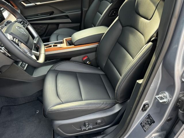 Fahrzeugabbildung KGM Torres EVX Bliss Key*LED*LHZ*Navi*PDC*SH*ALU