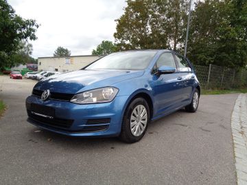 Volkswagen Golf - 2