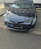 Toyota Corolla 2,0 Hybrid Club Touring Sports Club - Toyota Corolla Gebrauchtwagen in Frankfurt