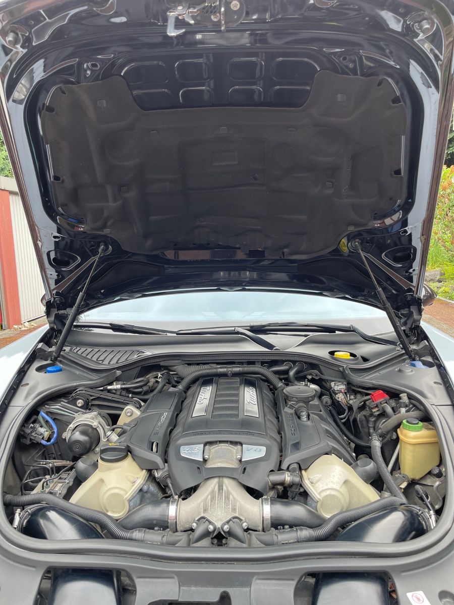 Porsche Panamera Turbo Turbo