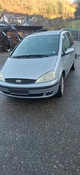 Ford Galaxy 1.9TDI 85 kW Ghia 7-sitzig Ghia - gebrauchte Ford Galaxy aus dem Jahr 2003