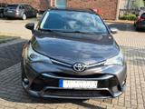 Toyota Avensis 1,6-l-D-4D Edition S Touring Sports... - Toyota Avensis: Sport