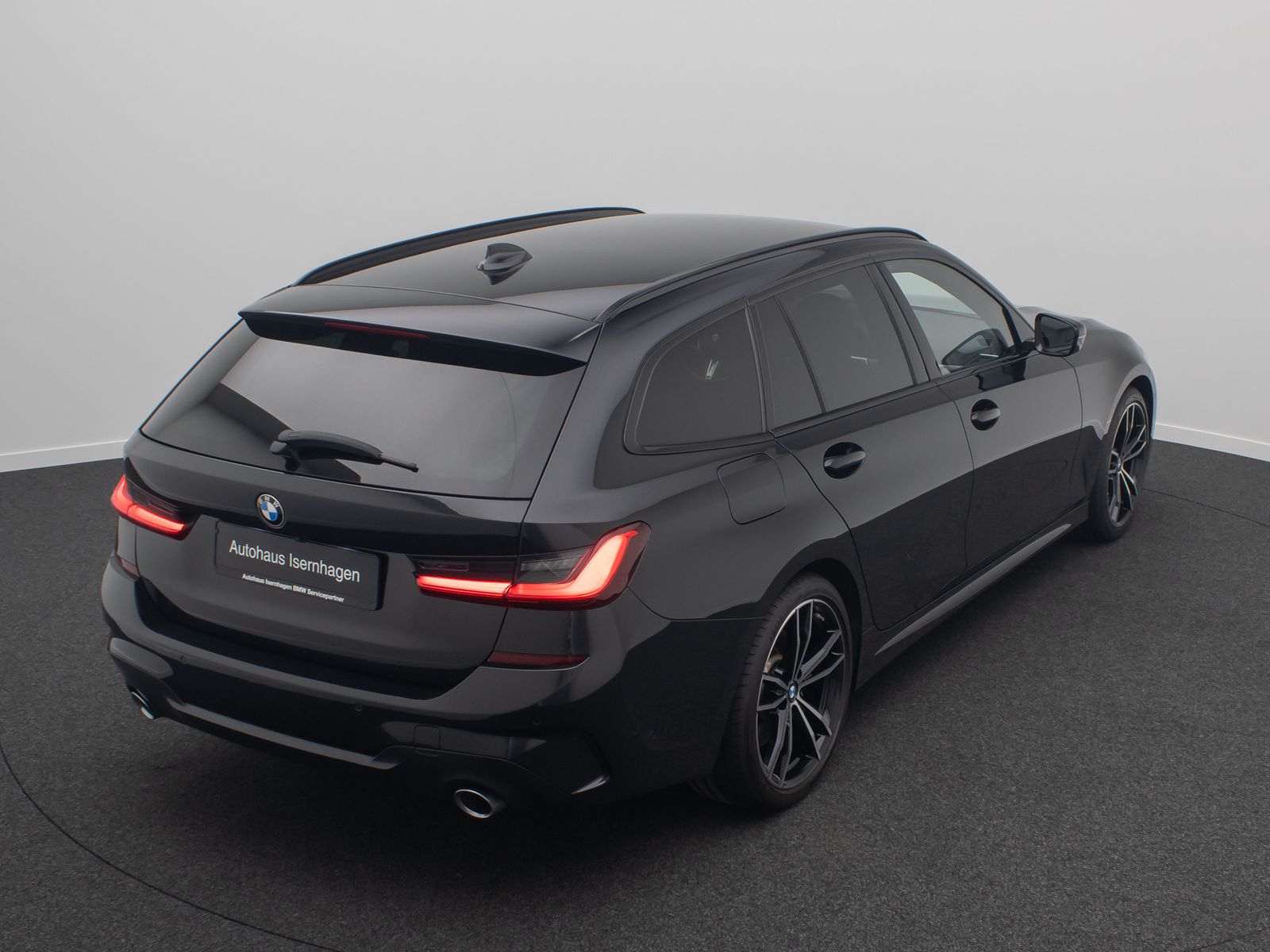 Fahrzeugabbildung BMW 320d xD M Sport DAB HiFi HUD Laser Kamera 19Zoll