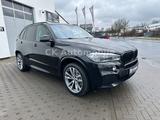 BMW X5 xDrive 35i M-Sport/Navi/Pano/Head-Up/LED/AHK - BMW X5: 35i