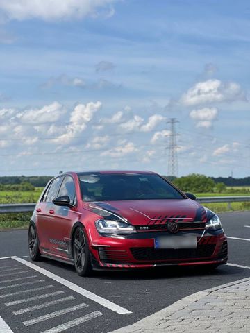 Volkswagen Golf 7 GTI Performance