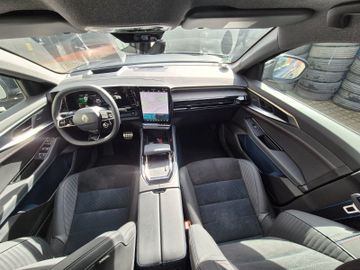 Renault Rafale 300 Plug-in Hybrid 4x4 Atelier Alpine VOL
