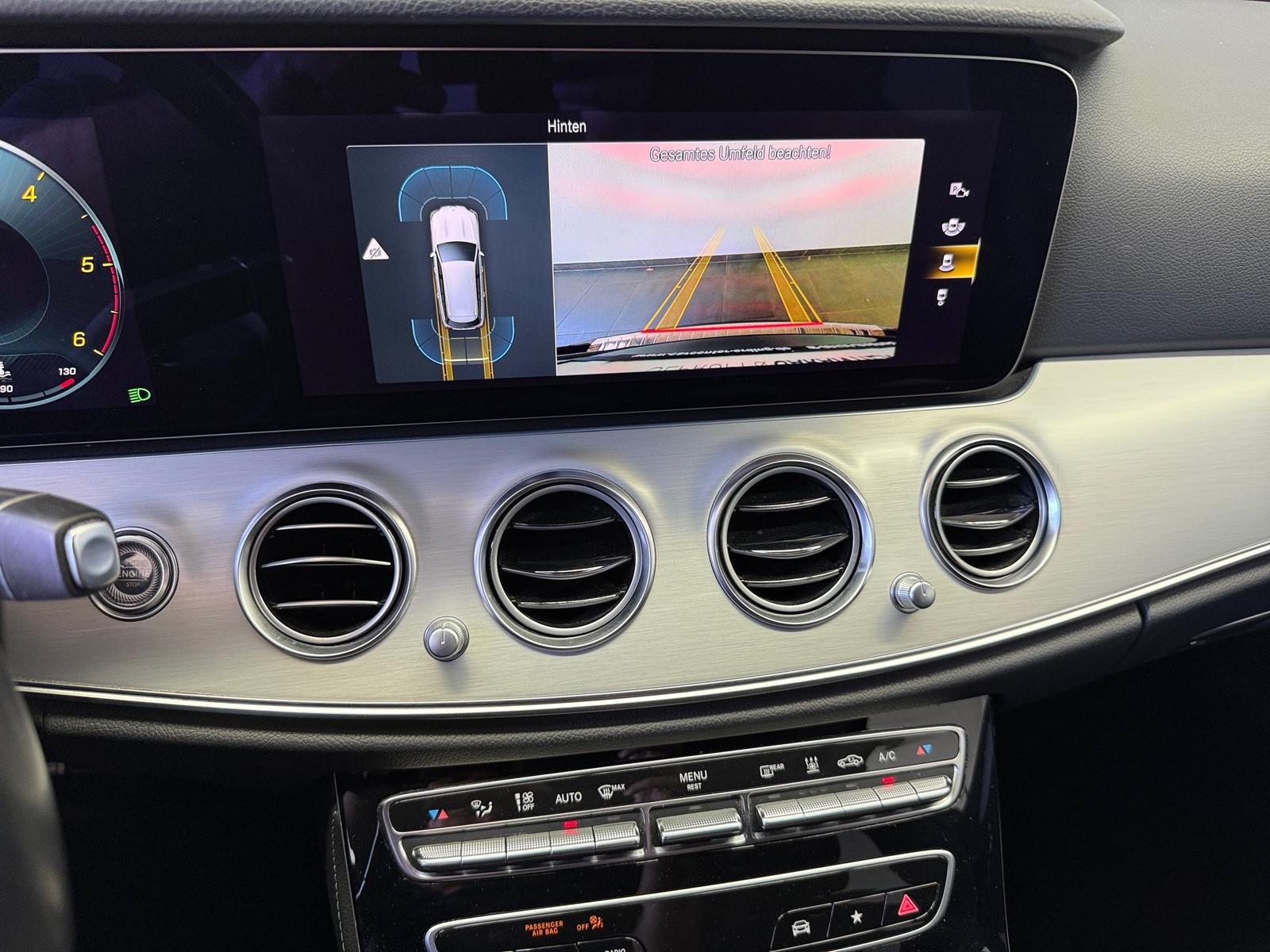 Mercedes-Benz E 220 T-Modell*LED-high*Navi*Kamera*AHK*Tempo*
