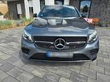 Mercedes-Benz GLC 350 d 4MATIC Coupé AMG 1. Hand  - mit Diesel-Antrieb: Coupe, Grau, Head-Up Display