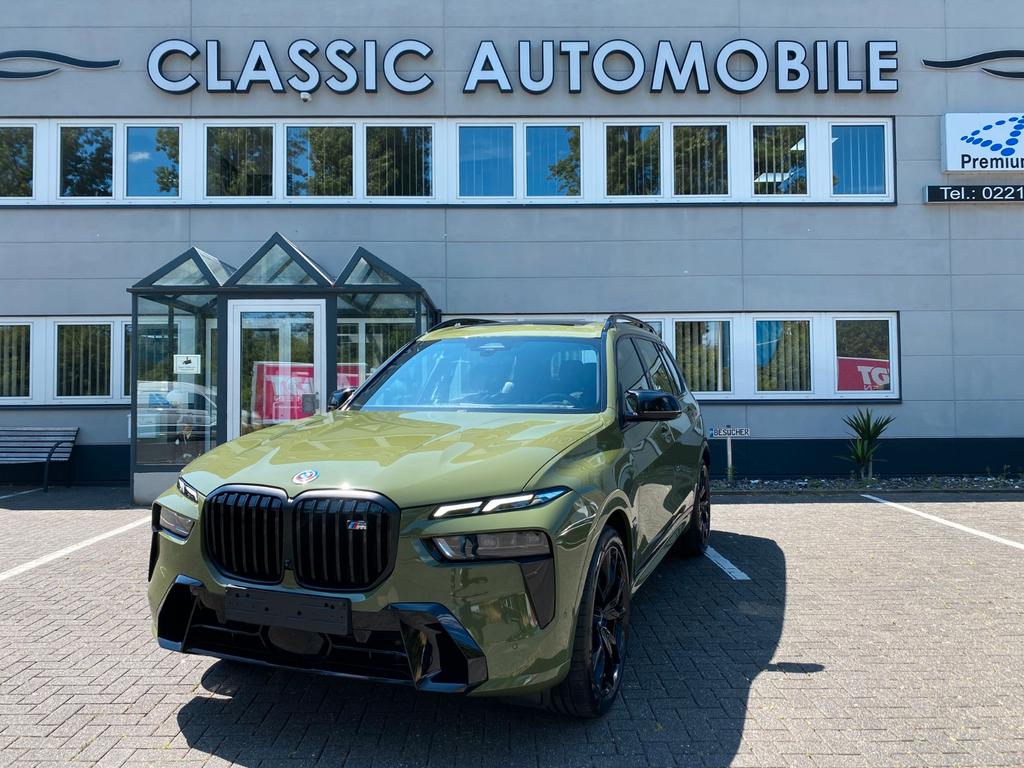 BMW X7 M60