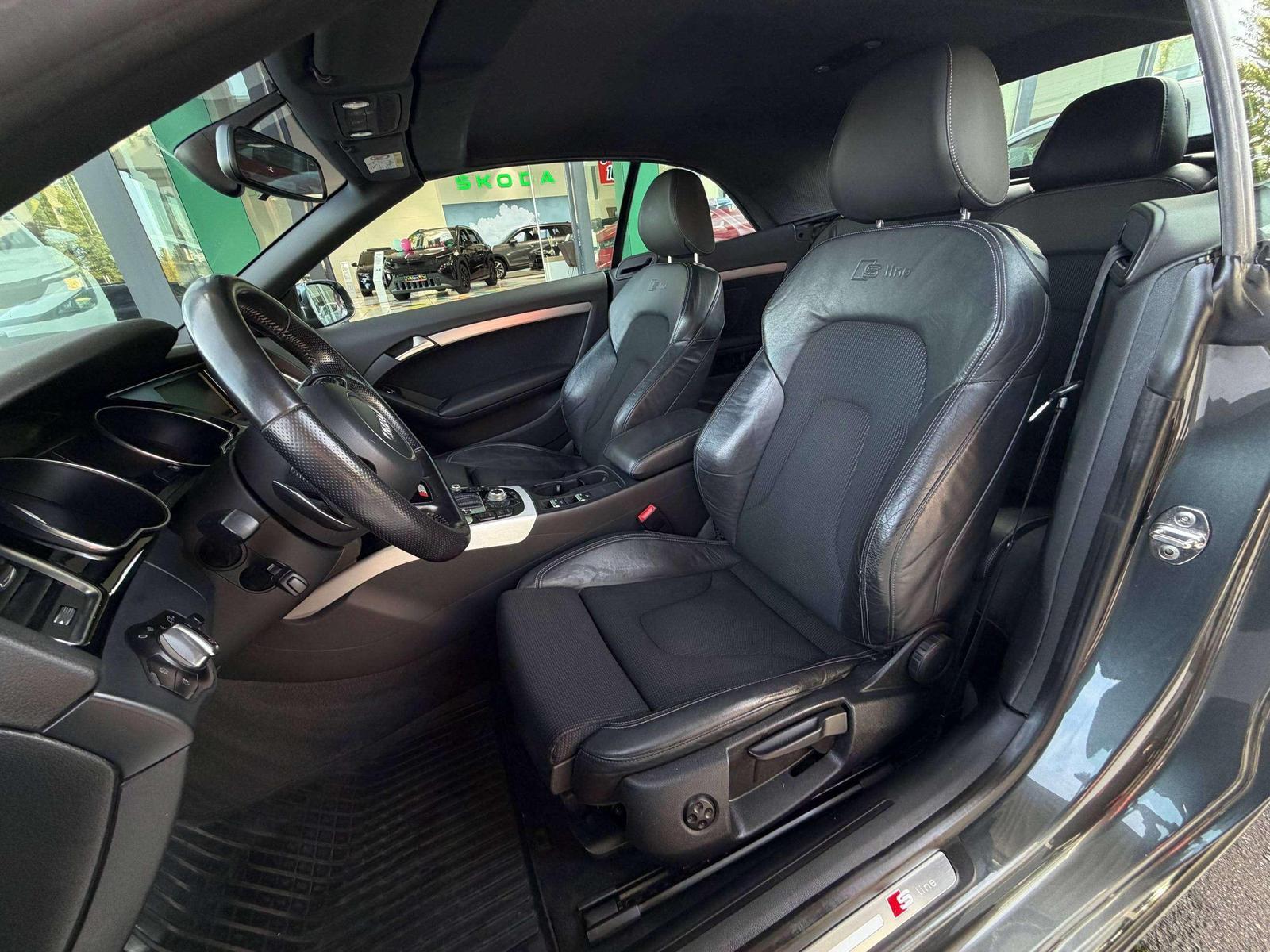 AUDI A5 CABRIOLET 2.0 TDI 190ch S-LINE BVA Sièges cuir chauffants Caméra de recul ACC
