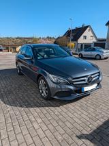 Mercedes-Benz Mercedes C 220d T-Modell Avantgarde Park-Pilot A