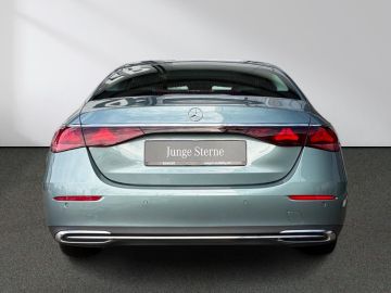 Mercedes E 200 - 6