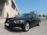 Volkswagen Passat Variant 1.6 TDI SCR DSG Busine - Volkswagen Passat: V6 TDI