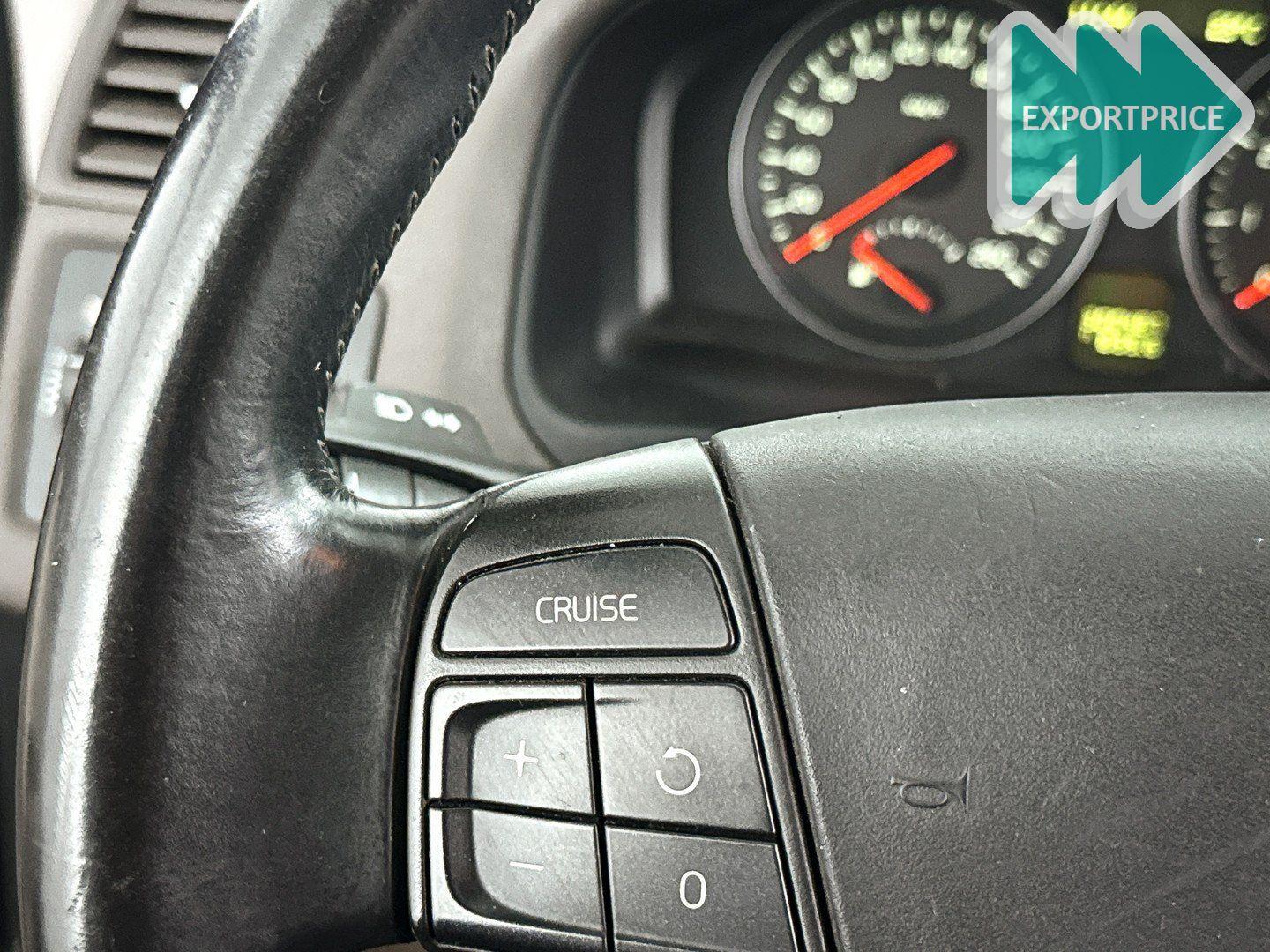 Volvo V50 2008 — photo 15