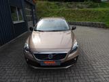 Volvo V40 Cross Country You!   13 - mit Diesel-Antrieb: Beige, Kombi, mit Klimaanlage