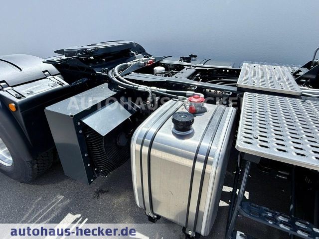 Iveco AD440X46T/P OFF Hi-Traction, Kipphydraulik