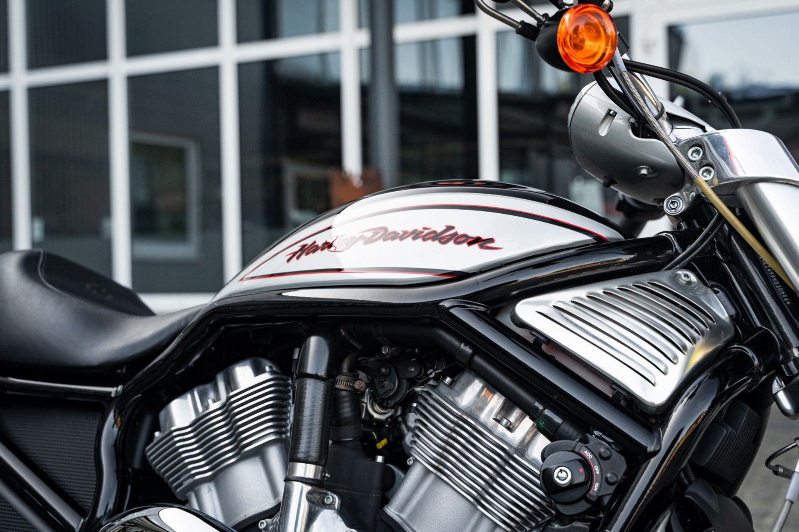 Fahrzeugabbildung Harley-Davidson VRSCR STREET ROD - SEHR GEPFLEGT -