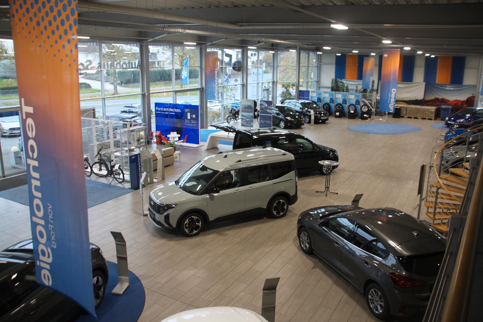 showroom-image-top