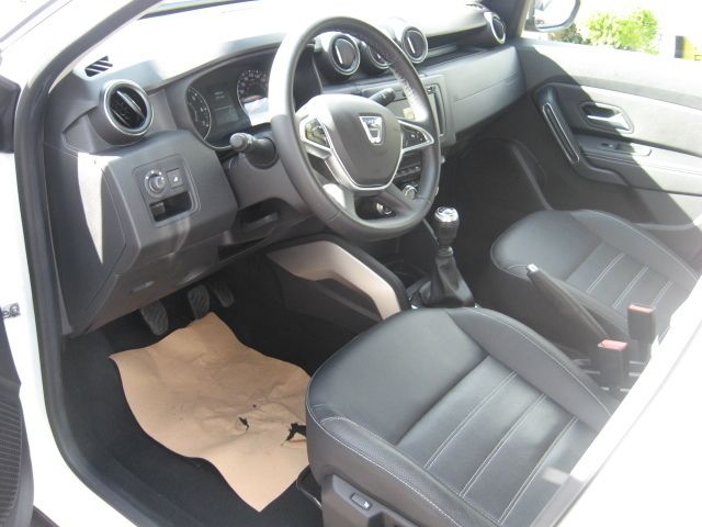 Fahrzeugabbildung Dacia Duster Prestige TCe 130 4WD Navi Kamera