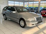 Mercedes-Benz C 200T Kompressor Automatik+Klima+Glasdach+2.Hd - gebrauchte Mercedes-Benz C 200 aus dem Jahr 2000
