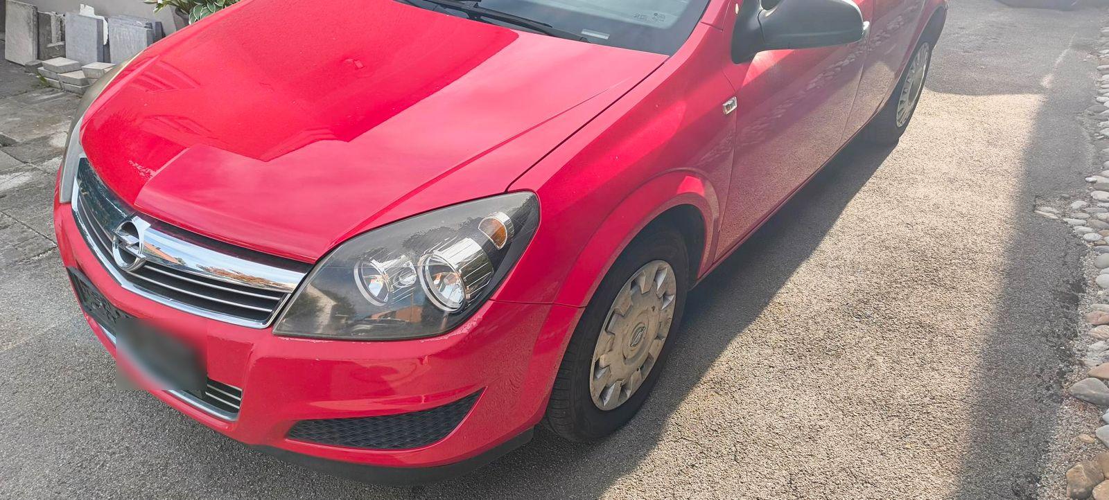 Opel Astra 2009 — engine 90 HP (66kW)