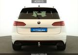 Volkswagen Touareg 3.0 TDI R-Line 4M #Luft#Black#AHK#21Z# - Volkswagen Touareg: Black