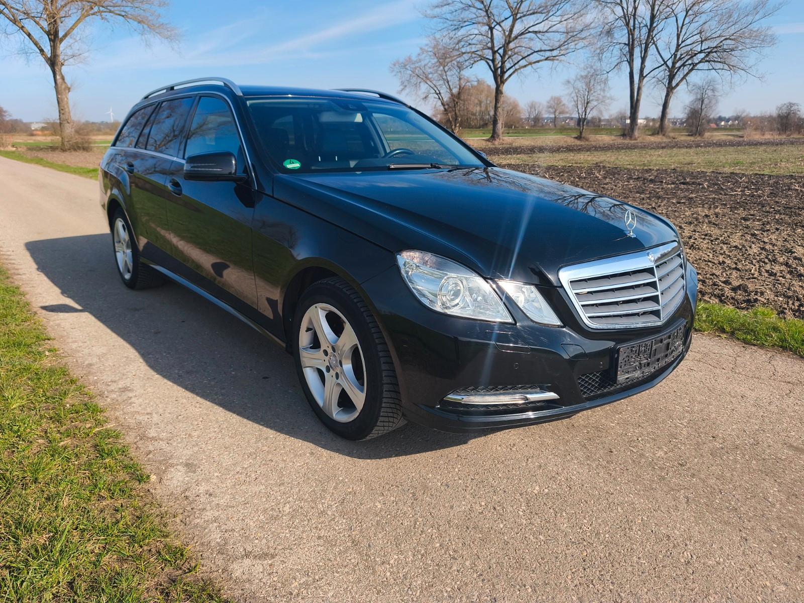 Mercedes-Benz E 250 E T-Modell E 250 CDI 4Matic
