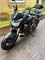 Kawasaki Z750R Black Edition ABS | HU 07/28 - KAWASAKI 750 H2