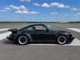 Porsche 930