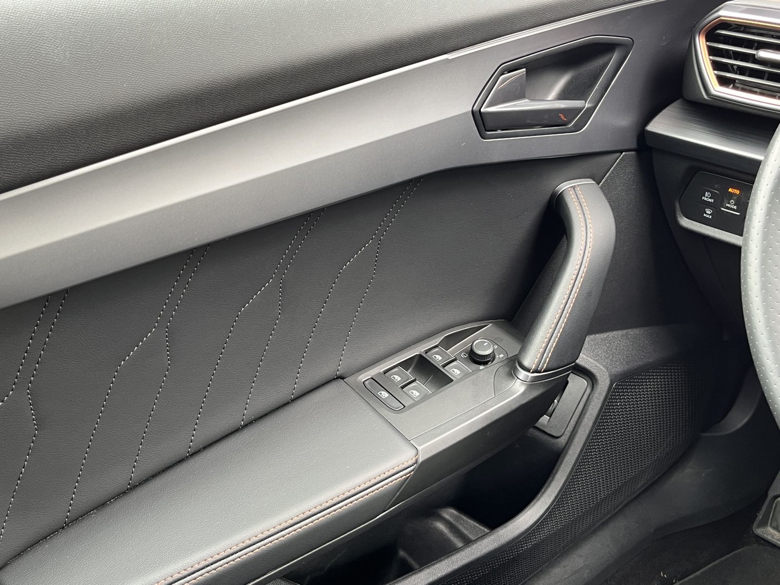 Fahrzeugabbildung CUPRA Formentor VZ5 4Drive*DSG*390PS*Navi *Kamera**
