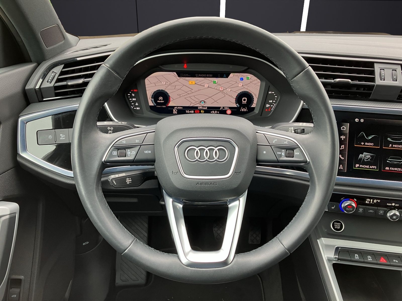 Fahrzeugabbildung Audi Q3 35 TFSI S line